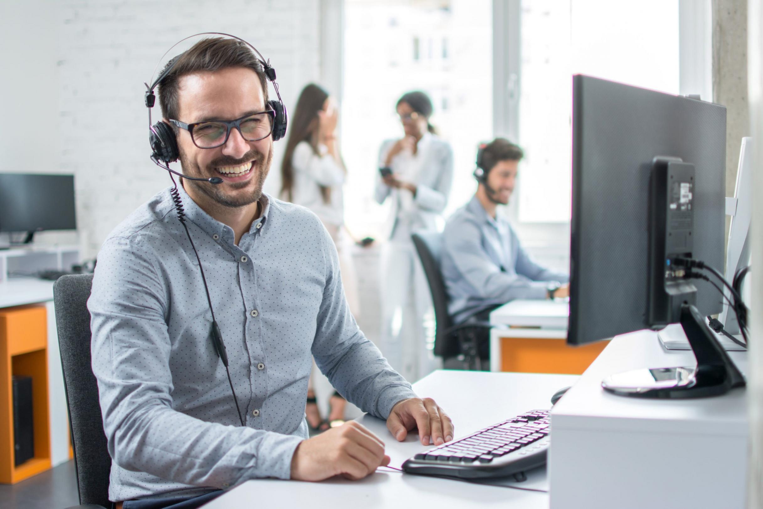 Sistema di monitoraggio progressi con metriche dettagliate e analisi delle performance